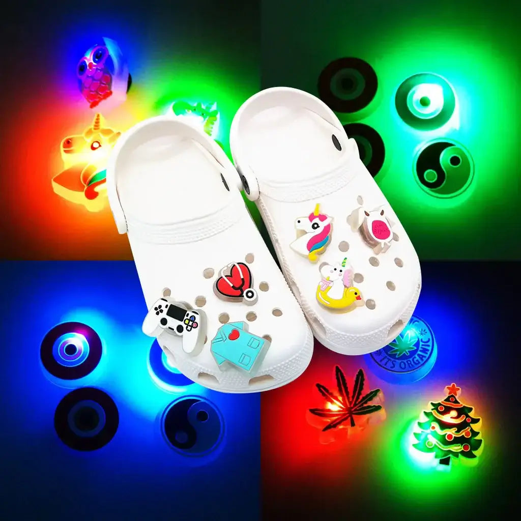 Crocs skraut með blikkljósi