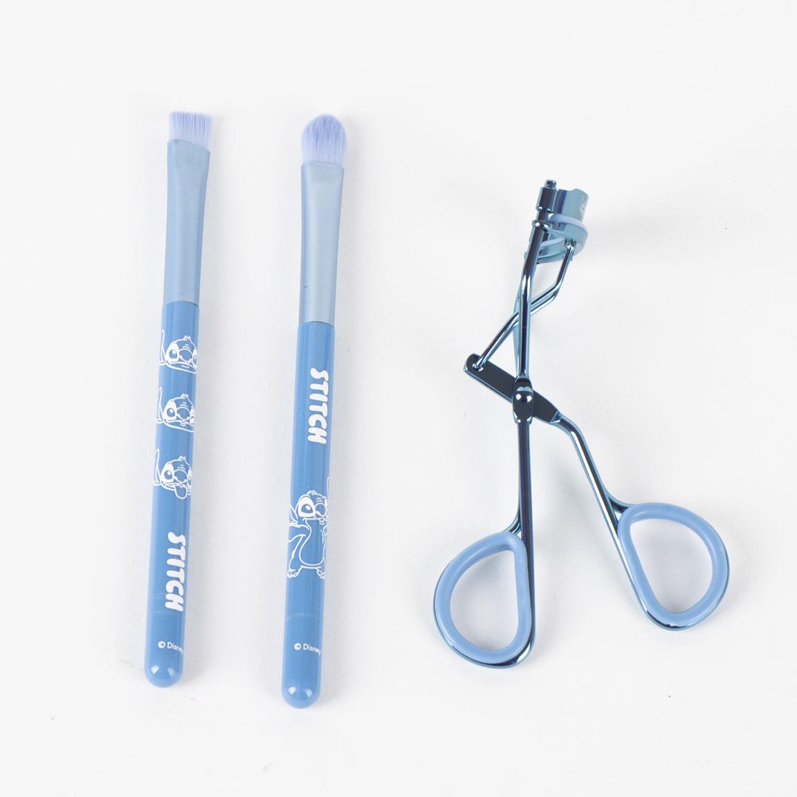 Snyrtisett, brettari og burstar Stitch