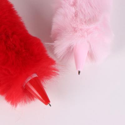 Loðin penni - Mína mús