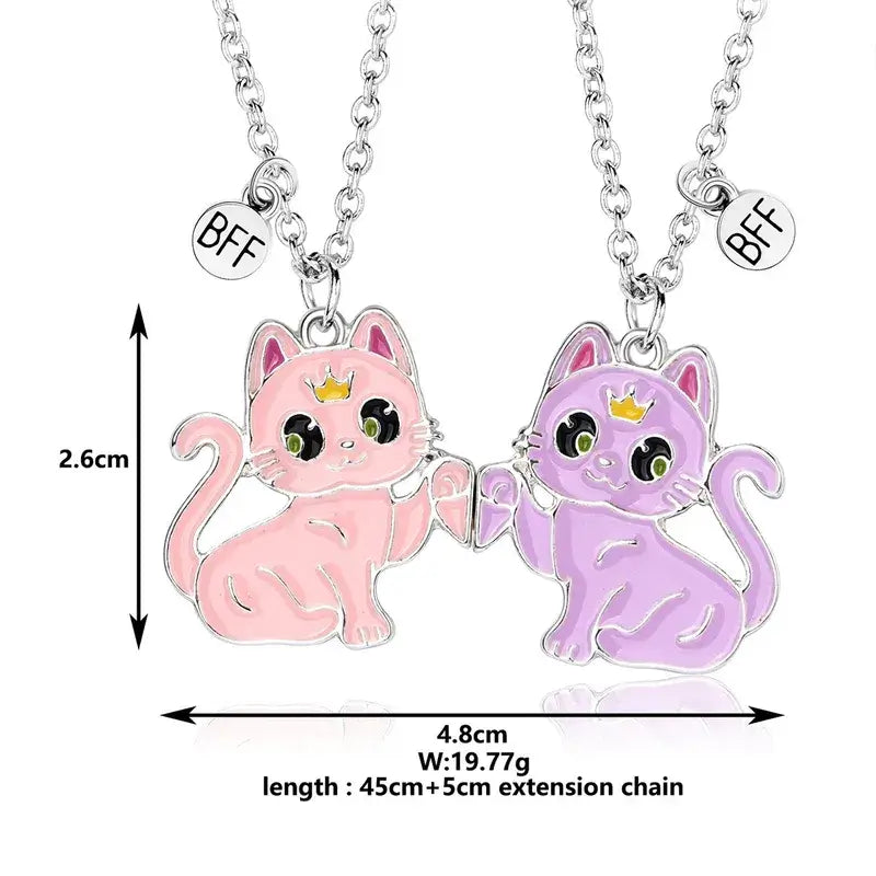 Hálsmen kisur bleik og fjólublá BFF necklaces with pink and purple cat pendants, perfect friendship gift for best friends.