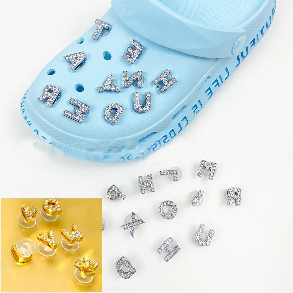 Crocs skraut - stafir steinar silfur 1 stk.