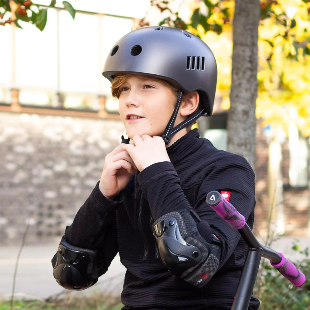 Hjálmur - SAFEGUARD - svartur