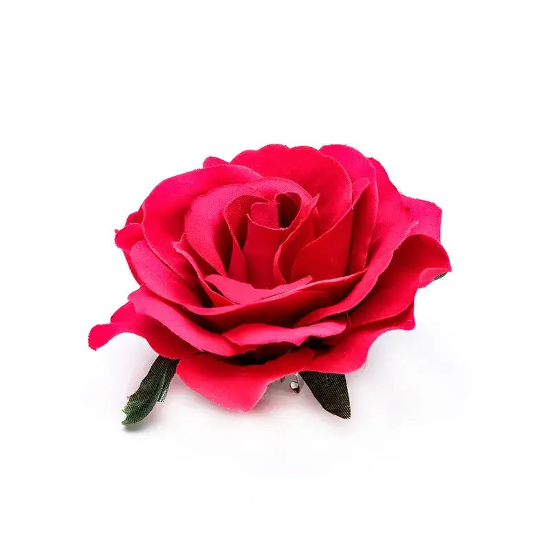 Blóm með spennu - elegant handgerð blóma hárspenna í rauðum lit fyrir stíl og þægindi, fullkomin fyrir dansstelpur.