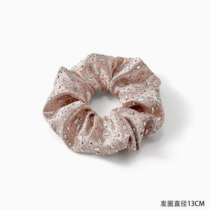 Hárteygjur með steinum