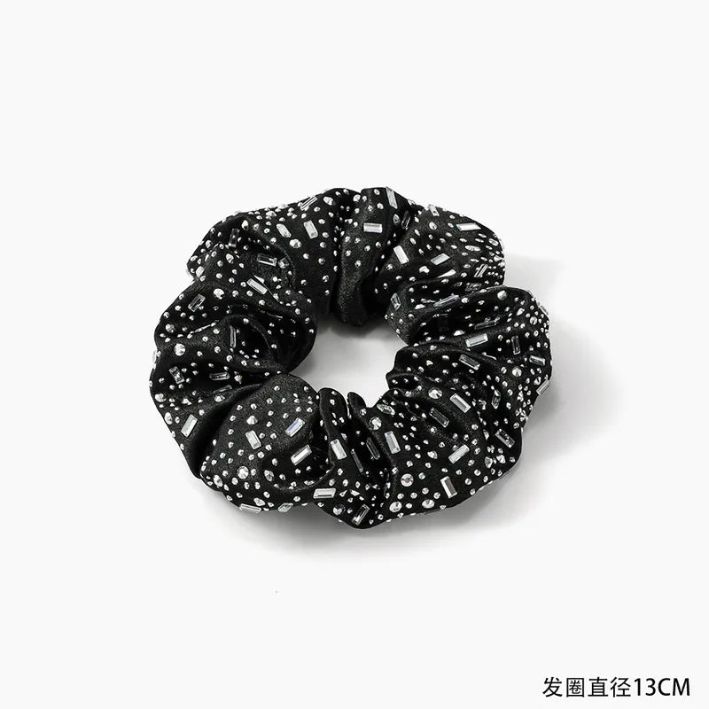 Hárteygjur með steinum