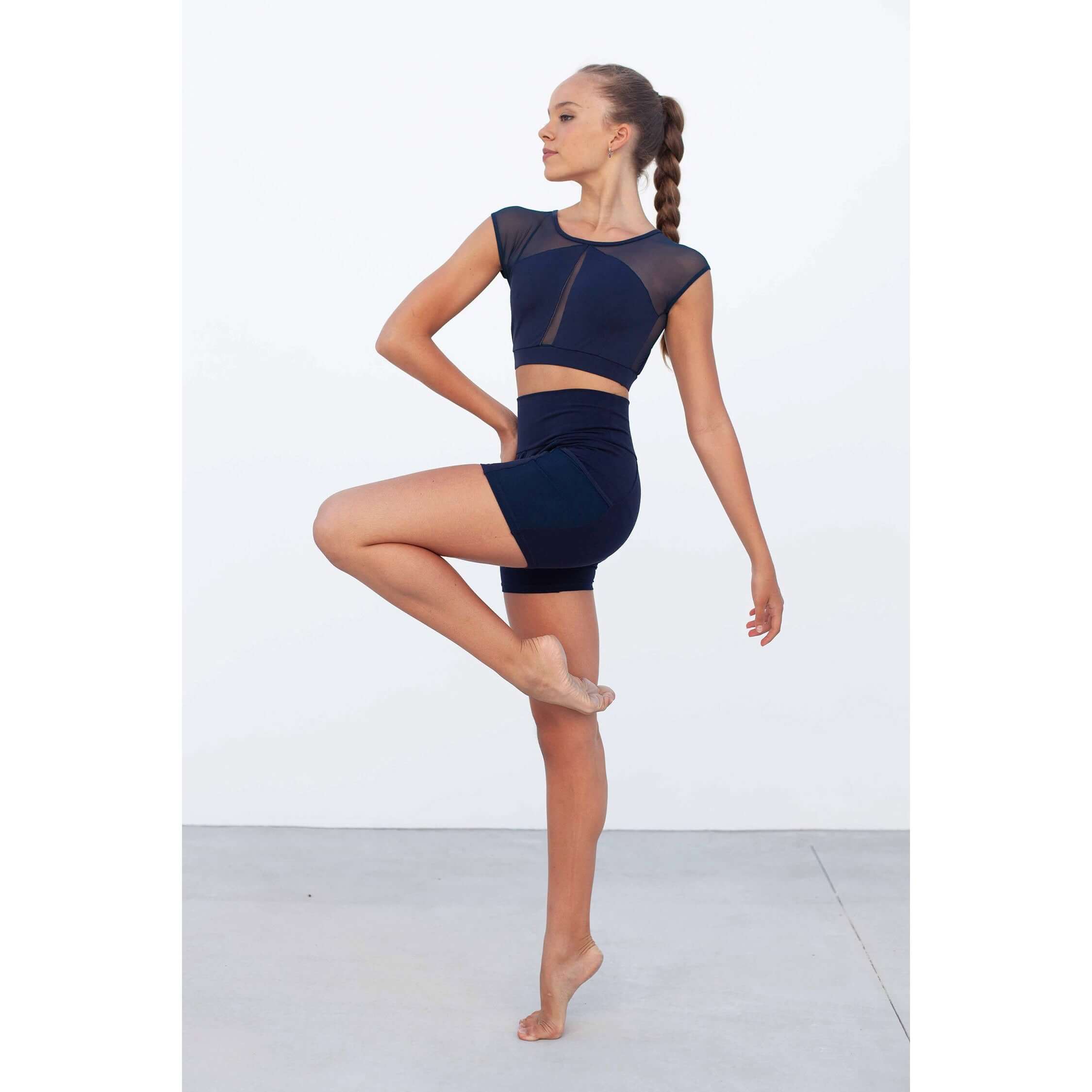 Stuttbuxur með hliðarvasa - svartar - Intermezzo