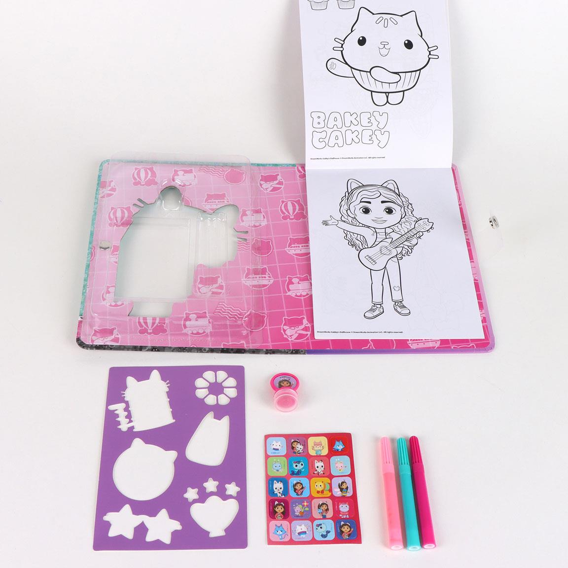 Litabók, litir og límmiðar - Gabby Dollehouse