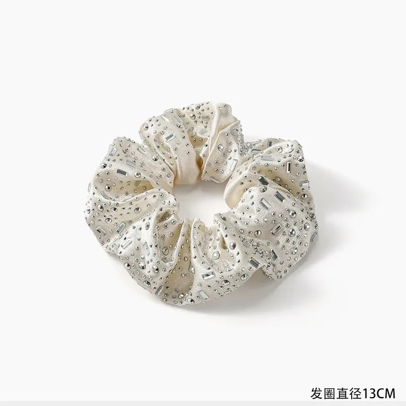 Hárteygjur með steinum