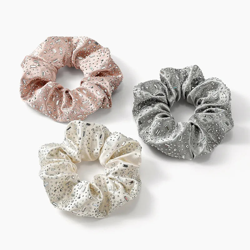 Hárteygjur með steinum