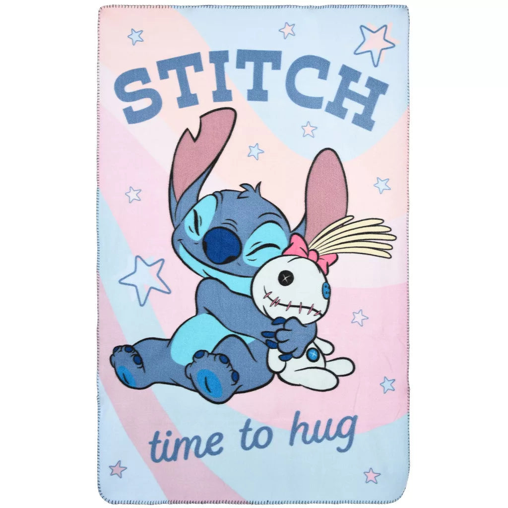 Flísteppi Stitch með dúkku time to hug