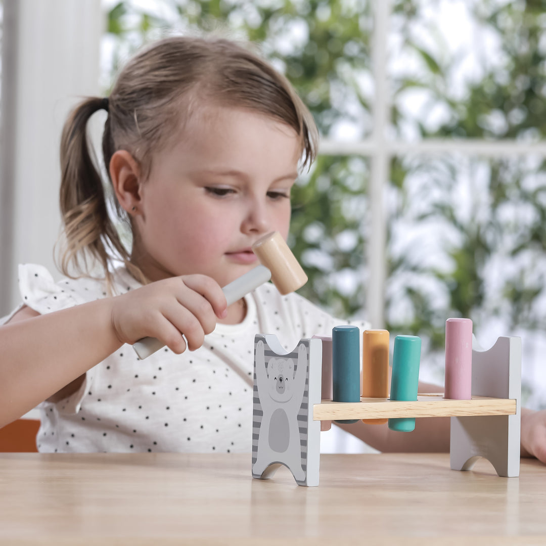 VIGA PolarB Trébekkur með hamri — Montessori