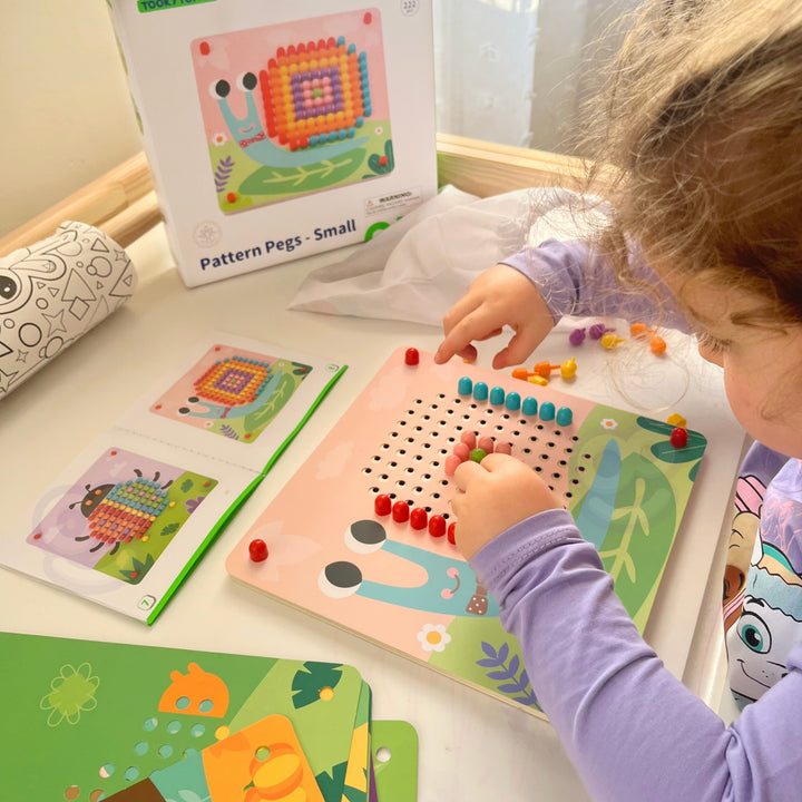TOOKY TOY Púsl með Pinnum og Klifurkönglum