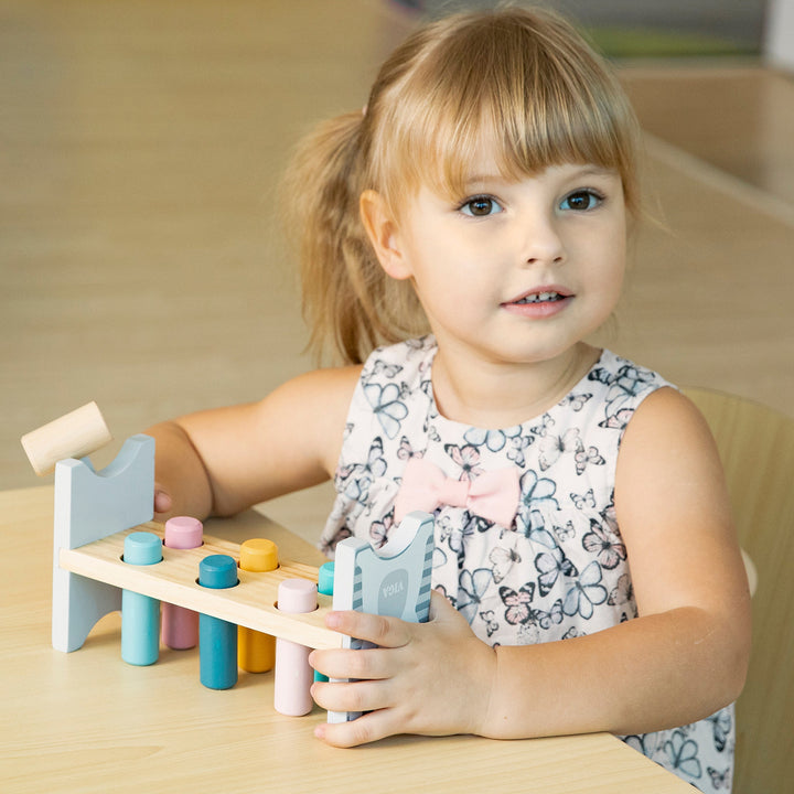 VIGA PolarB Trébekkur með hamri — Montessori